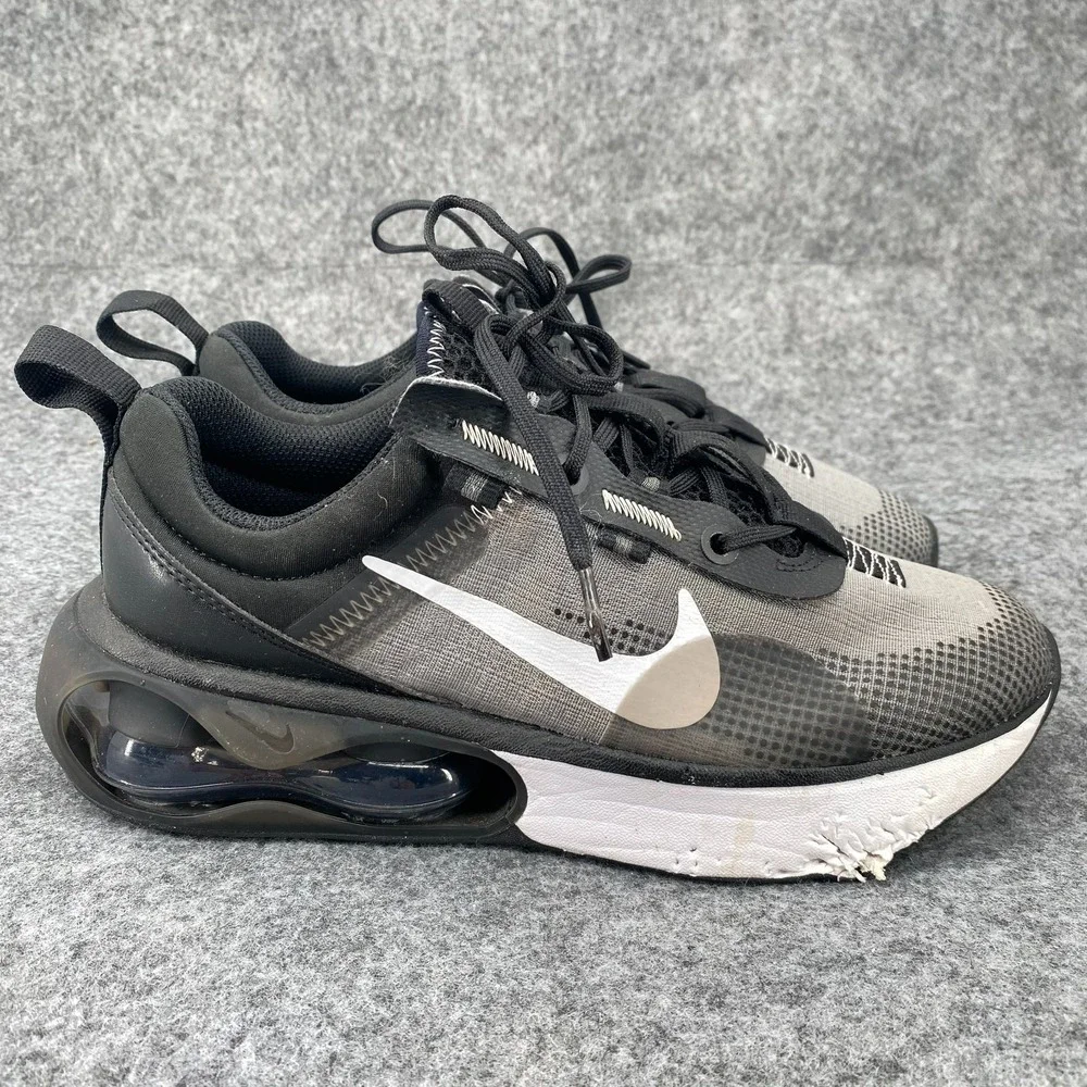 Nike Air Max 2022 Youth 4.5 Women 6 Black White Athletic Shoes DA3199-001